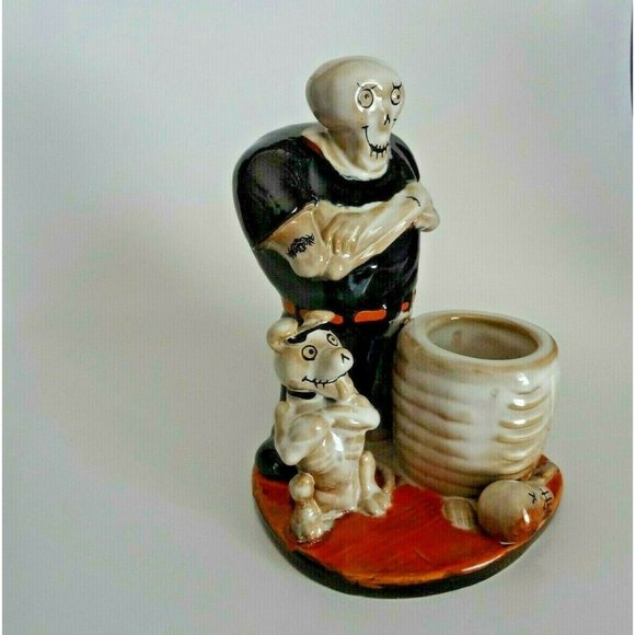 Yankee Candle | Boney Bunch | Skull Cracker | Skeleton Dog Votive Candle Holder - Picture 2 of 7